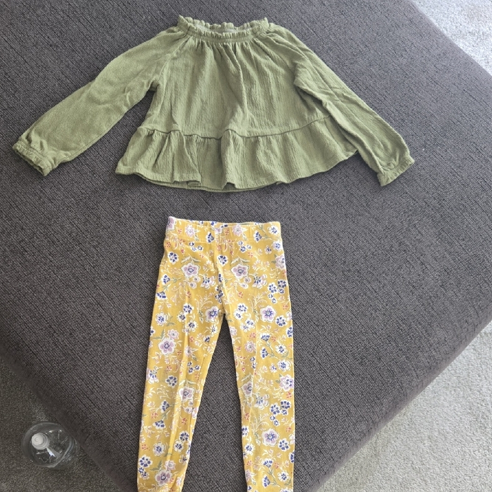 Green Top and Floral Yellow Leggings Set